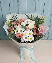 Букет цветов из:  Розы, Лизиантусы и Хризантемы в Зольской