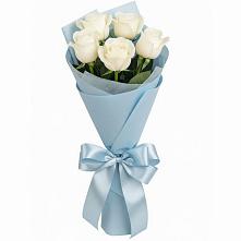 Букет 5 Белых роз Проуд в Зольской