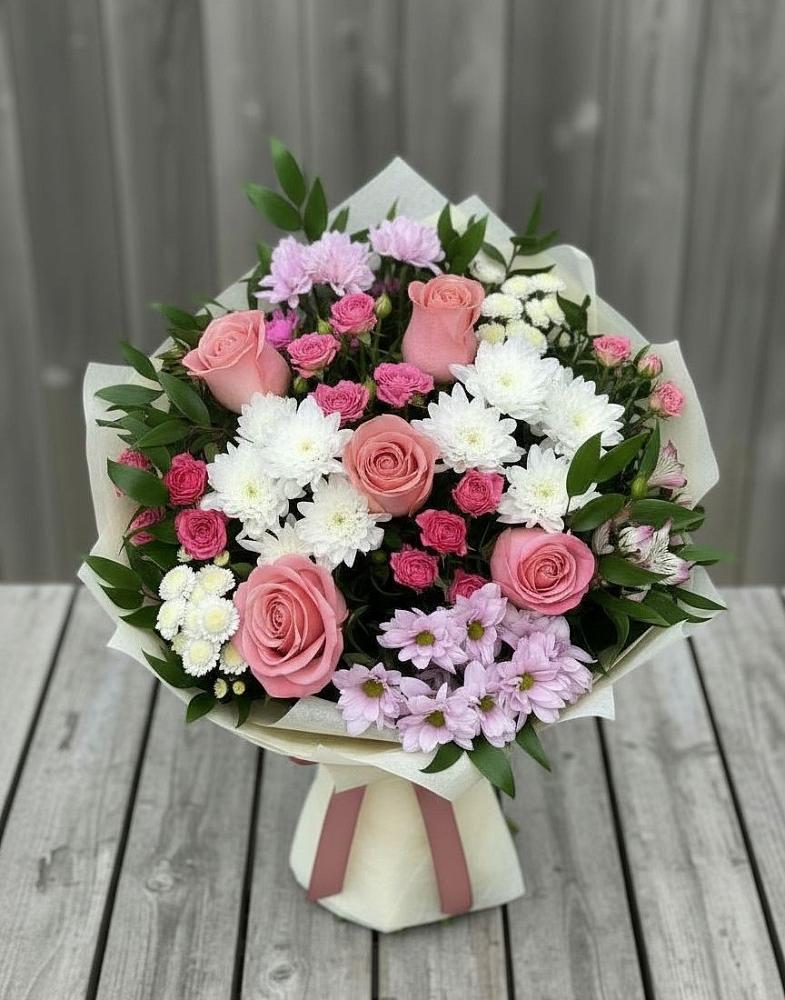 Букет цветов из: Альстромерии, Гвоздики, Розы и Хризантемы в Зольской