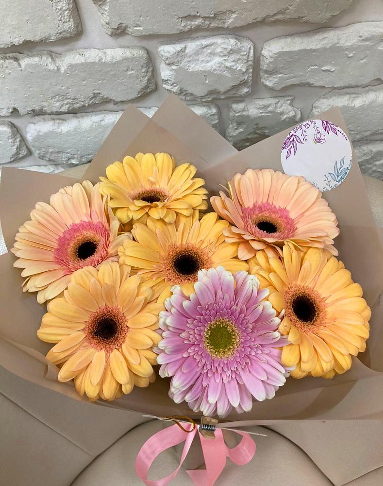 Букет цветов из: Герберы в Зольской