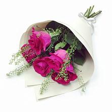 Букет цветов из:  Розы в Зольской