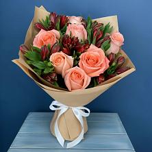 Букет цветов из:  Розы и Альстромерии в Зольской