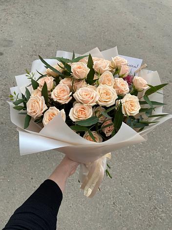 Букет Кремовые розы Латте в Зольской