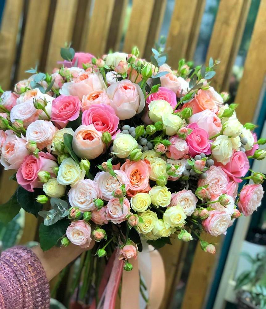 Букет цветов из: Розы в Зольской