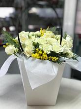 Цветочная композиция из Розы  в Зольской