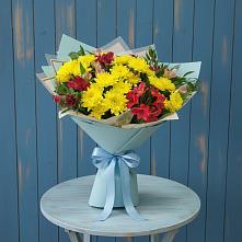 Букет цветов из:  Альстромерии и Хризантемы #REPLACE_PRED# Зольской