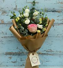 Букет цветов из:  Розы и Лизиантусы #REPLACE_PRED# Зольской