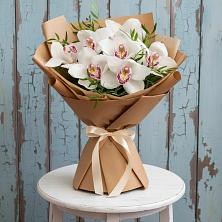 Букет цветов из:  Орхидеи и Розы в Зольской